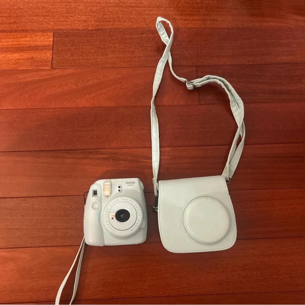 Instant Camera with Case - mint blue